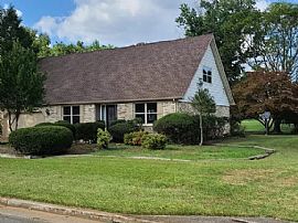 747 Lily Flagg Rd Se, Huntsville in Huntsville, AL