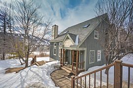  Newly Completed Townhouse with Spectacular Views in Mount Snow, VT (Photo 2 of 11)