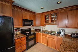  Newly Completed Townhouse with Spectacular Views in Mount Snow, VT (Photo 8 of 11)