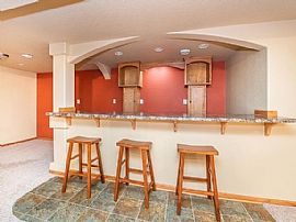 W174n10148 Tanglewood Dr, Germantown, Wi 53022 in Germantown, WI (Photo 11 of 12)