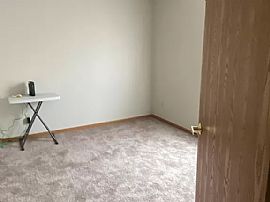 Welcome to Anthony Square! Offering Quaint, Single-Story Layout in Terre Haute, IN (Photo 3 of 7)