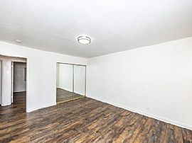 Conducive and Comfortable Home  in Anaheim, CA (Photo 10 of 12)