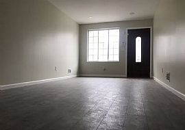 Beautifully Designed Semi Detached 3 Bedrooms  in New York, NY (Photo 5 of 9)