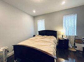 Conducive and Comfortable Apartment  in Philadelphia, PA (Photo 9 of 12)