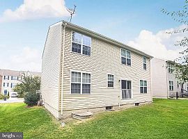 21375 Lookout Dr, Lexington Park, Md 20653 in Lexington Park, MD (Photo 7 of 9)