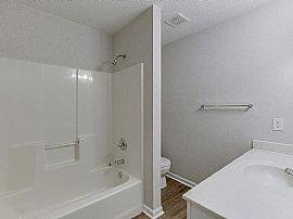 8950 Pine Tree Cir, Gainesville, Ga/ Contact Info  706-615-5659 in Gainesville, GA (Photo 10 of 12)