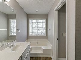 8950 Pine Tree Cir, Gainesville, Ga/ Contact Info  706-615-5659 in Gainesville, GA (Photo 11 of 12)