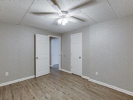 8950 Pine Tree Cir, Gainesville, Ga/ Contact Info  706-615-5659 in Gainesville, GA (Photo 5 of 12)