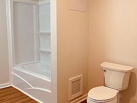 1080 Lois Ln, Athens, Ga 30606/ Contact Info  706-615-5659 in Athens, GA (Photo 2 of 9)