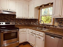 1080 Lois Ln, Athens, Ga 30606/ Contact Info  706-615-5659 in Athens, GA (Photo 9 of 9)