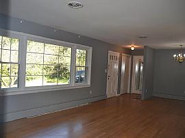 11609 Johns Hopkins Rd, Clarksville, Md 21029 in Clarksville, MD (Photo 4 of 9)