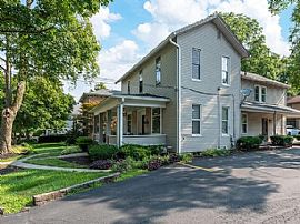 Charming 2bd 1ba in Westerville, OH (Photo 2 of 12)