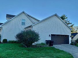 11004 Bay Run Dr, Worthington Hills, Ky 40245i’m  in Louisville, KY (Photo 10 of 12)