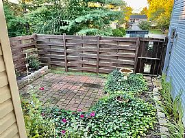 11004 Bay Run Dr, Worthington Hills, Ky 40245i’m  in Louisville, KY (Photo 11 of 12)