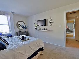 1ba in Silver Spring, MD (Photo 8 of 10)
