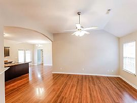 848 Cody Cir, Fultondale, Al 35068 in Fultondale, AL (Photo 3 of 12)