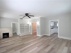 Oak St, Sarasota, Fl 34236 in Sarasota, FL (Photo 5 of 7)