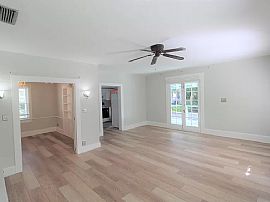 Oak St, Sarasota, Fl 34236 in Sarasota, FL (Photo 7 of 7)