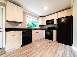 2400 N Halifax Ave, Daytona Beach, Fl 32118 in Daytona Beach, FL (Photo 6 of 12)