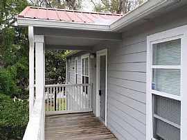 2905 Sw Archer Rd, Gainesville, Fl 32608 in Gainesville, FL