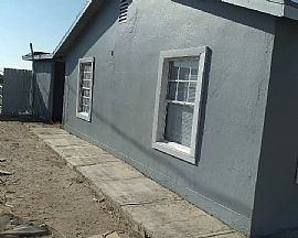 880 S 12th Ave, Yuma, Az 85364 in Yuma, AZ (Photo 3 of 12)