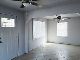 880 S 12th Ave, Yuma, Az 85364 in Yuma, AZ (Photo 9 of 12)