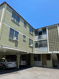 Comfortable 2bed Apartment  in Honolulu, HI (Photo 3 of 12)