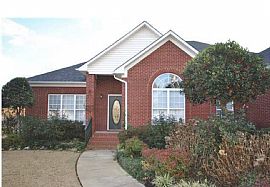 1912 Blake Bottom Rd Nw, Huntsville, Al 35806 in Huntsville, AL (Photo 2 of 7)