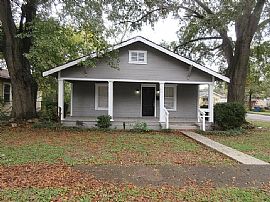 601 61st St, Fairfield, Al 35064 in Fairfield, AL