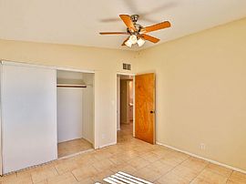 2210 E Balsam Cir, Mesa, Az 85204 in Mesa, AZ (Photo 10 of 11)