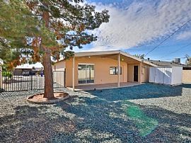 2210 E Balsam Cir, Mesa, Az 85204 in Mesa, AZ (Photo 3 of 11)