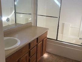 Comfortable House. 360 E Camino Del Pinsapo, Sahuarita, Az 8562 in Sahuarita, AZ (Photo 5 of 6)