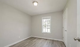 3 Bedroom Newly Renovated Home (villa Rica) in Villa Rica, GA (Photo 9 of 11)