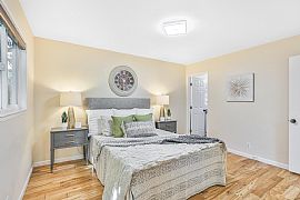 Spacious Updated 3 Bedroom Home in Santa Clara, CA (Photo 6 of 6)