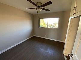 Ready to Move in Unit 1 Bedroom 1 Bathroom in Huntington Park, CA (Photo 4 of 4)