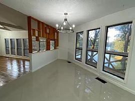 Have You Ever Dreamed of Living in a Home with a Gorgeous Lake  in Cordova, TN (Photo 4 of 10)