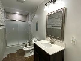 Have You Ever Dreamed of Living in a Home with a Gorgeous Lake  in Cordova, TN (Photo 6 of 10)