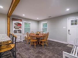 Beautifully Renovated Humes, Home. in Memphis, TN (Photo 4 of 11)