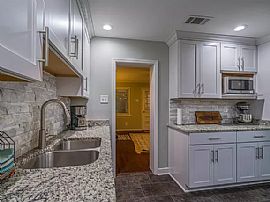 Beautifully Renovated Humes, Home. in Memphis, TN (Photo 6 of 11)