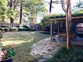 Lake Living in a Beautiful Park in Cordova, TN (Photo 8 of 12)