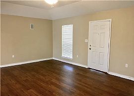 7245 Pecan Terrace Dr, Theodore, Al 36582 in Theodore, AL (Photo 4 of 11)