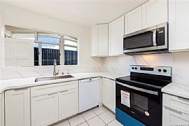 Quietly Tucked Away in Hawaii Kai with Koko Head Views in Honolulu, HI (Photo 2 of 3)