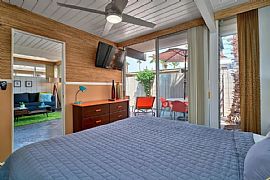 1111 E Palm Canyon Dr #32 in Palm Springs, CA (Photo 9 of 10)