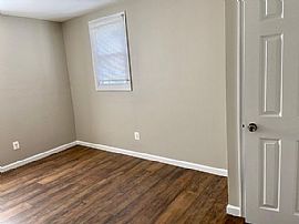 $1,400/mo4 Bd1.5 Ba1,416 Sqft 2126 S 60th St, Philadelphia, Pa  in Philadelphia, PA (Photo 8 of 9)