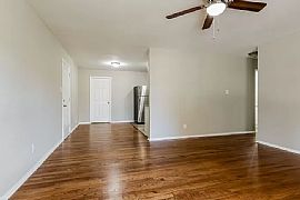 Gorgeous 4bed and 2bath Available For Rent in Decatur, GA (Photo 6 of 6)