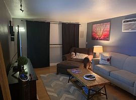 271 N Grant St #102 in Denver, CO (Photo 6 of 8)