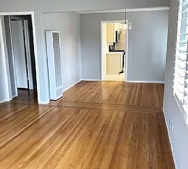 Menlo Pointe Apartments, Apt 4, 950 Crane St, Menlo Park, Ca 94 in Menlo Park, CA (Photo 10 of 12)