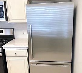 Menlo Pointe Apartments, Apt 4, 950 Crane St, Menlo Park, Ca 94 in Menlo Park, CA (Photo 3 of 12)