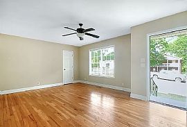 1530 17th Ave E, Tuscaloosa, Al 35404 in Tuscaloosa, AL (Photo 3 of 10)