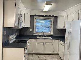 3414 Biltmore Ave, Montgomery, Al 36109 in Montgomery, AL (Photo 3 of 12)